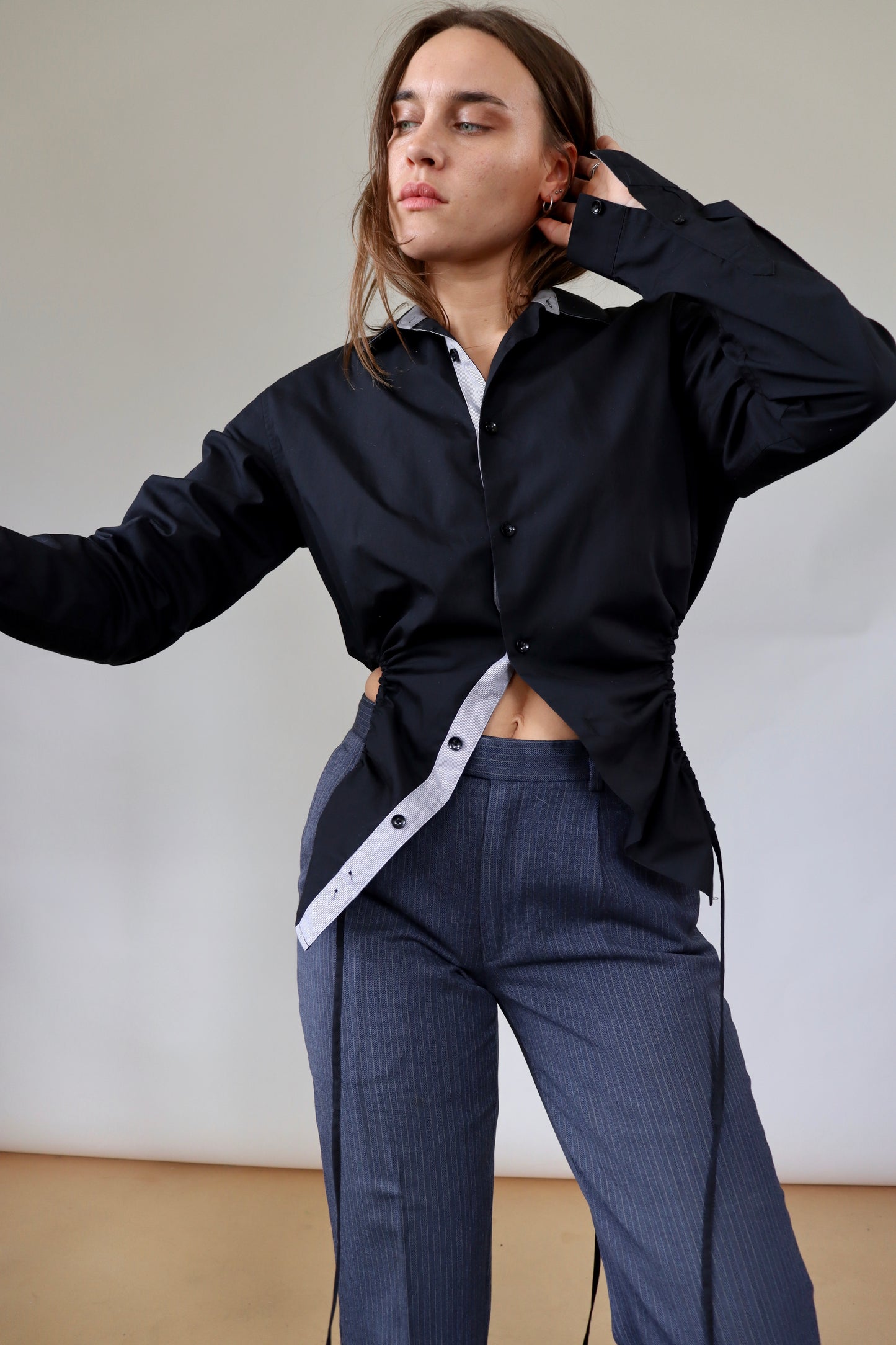 Black Curve Shirt S