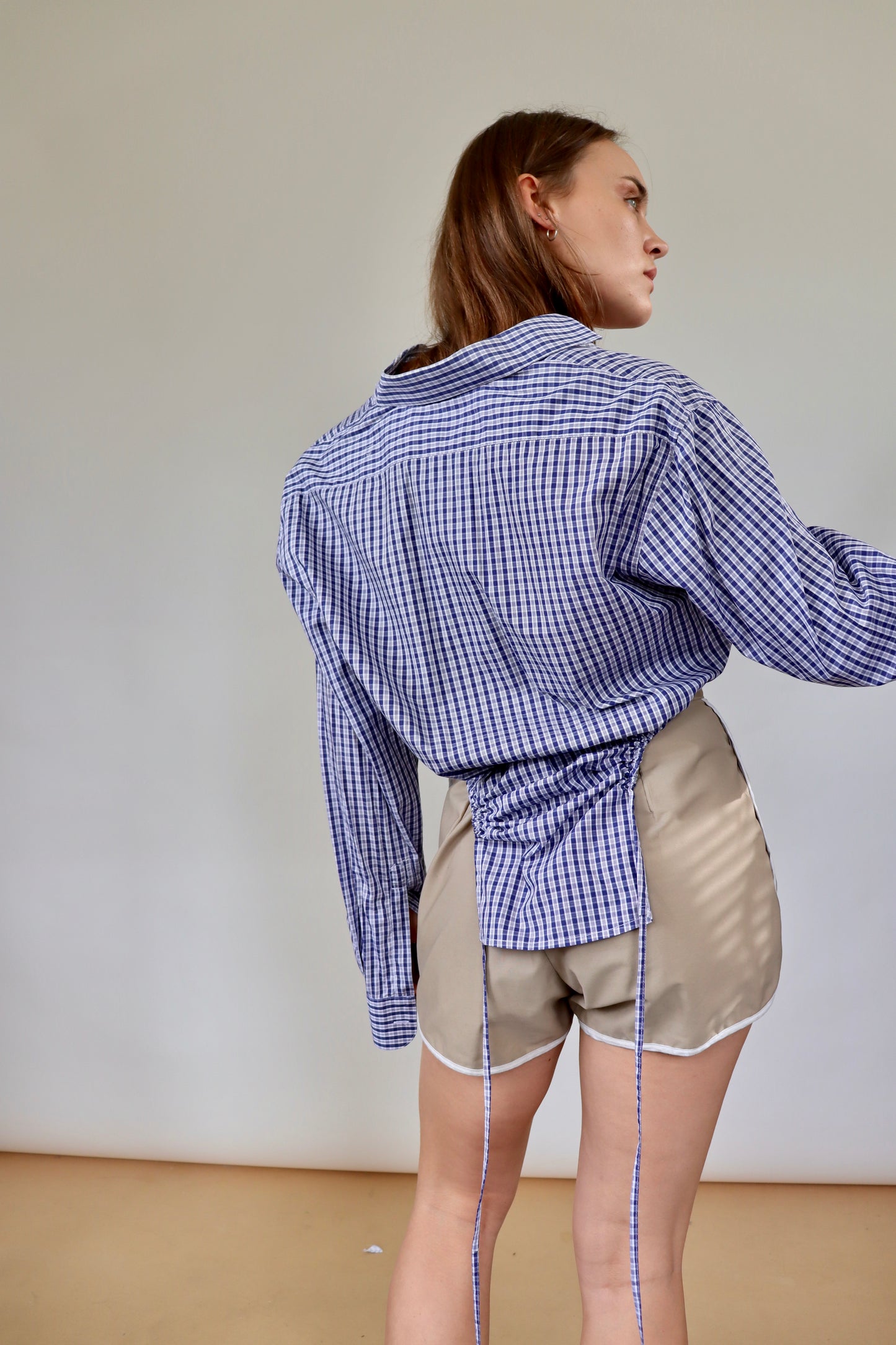 Navy Check Curve Shirt M