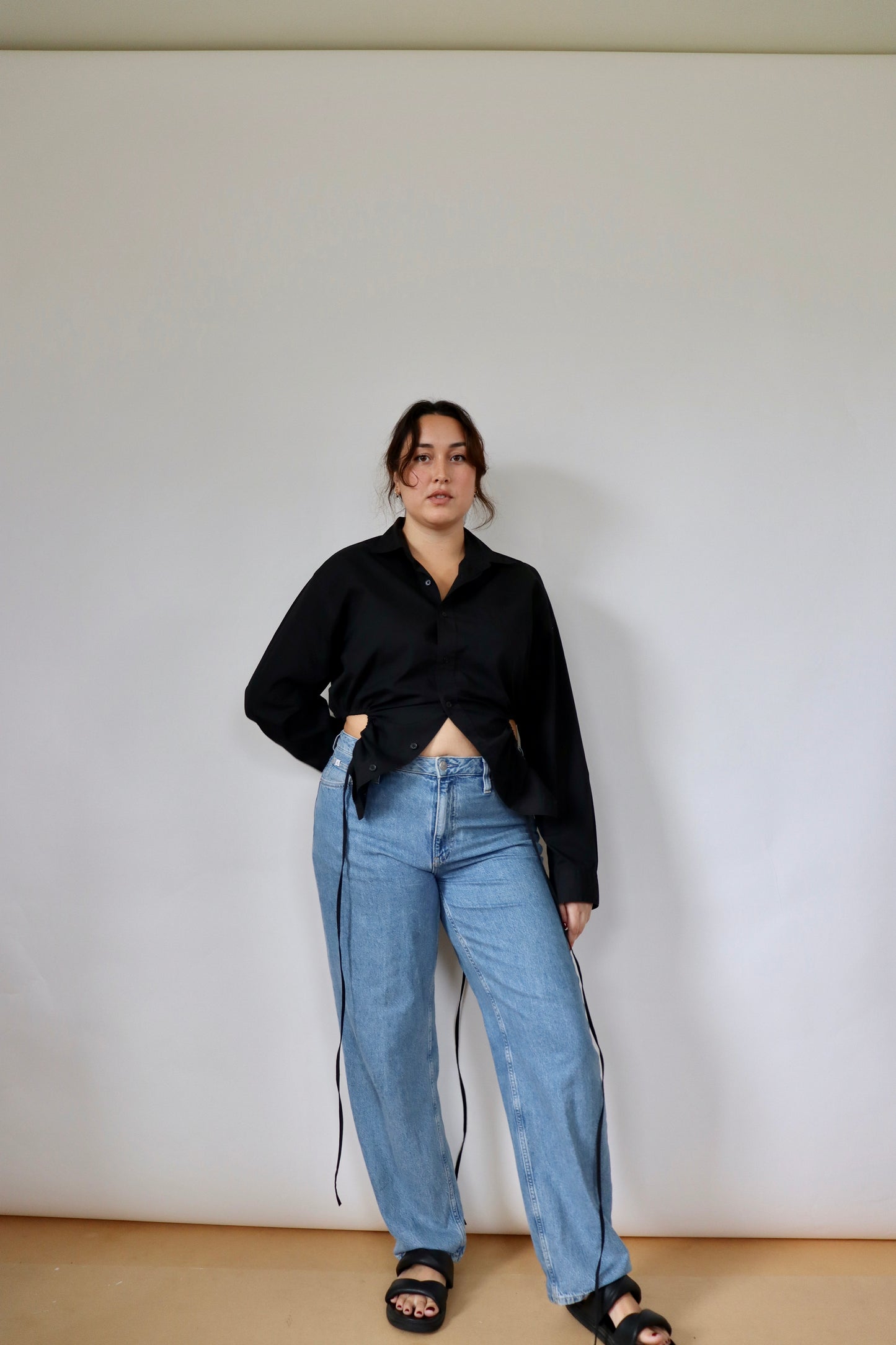 Black Curve Shirt L