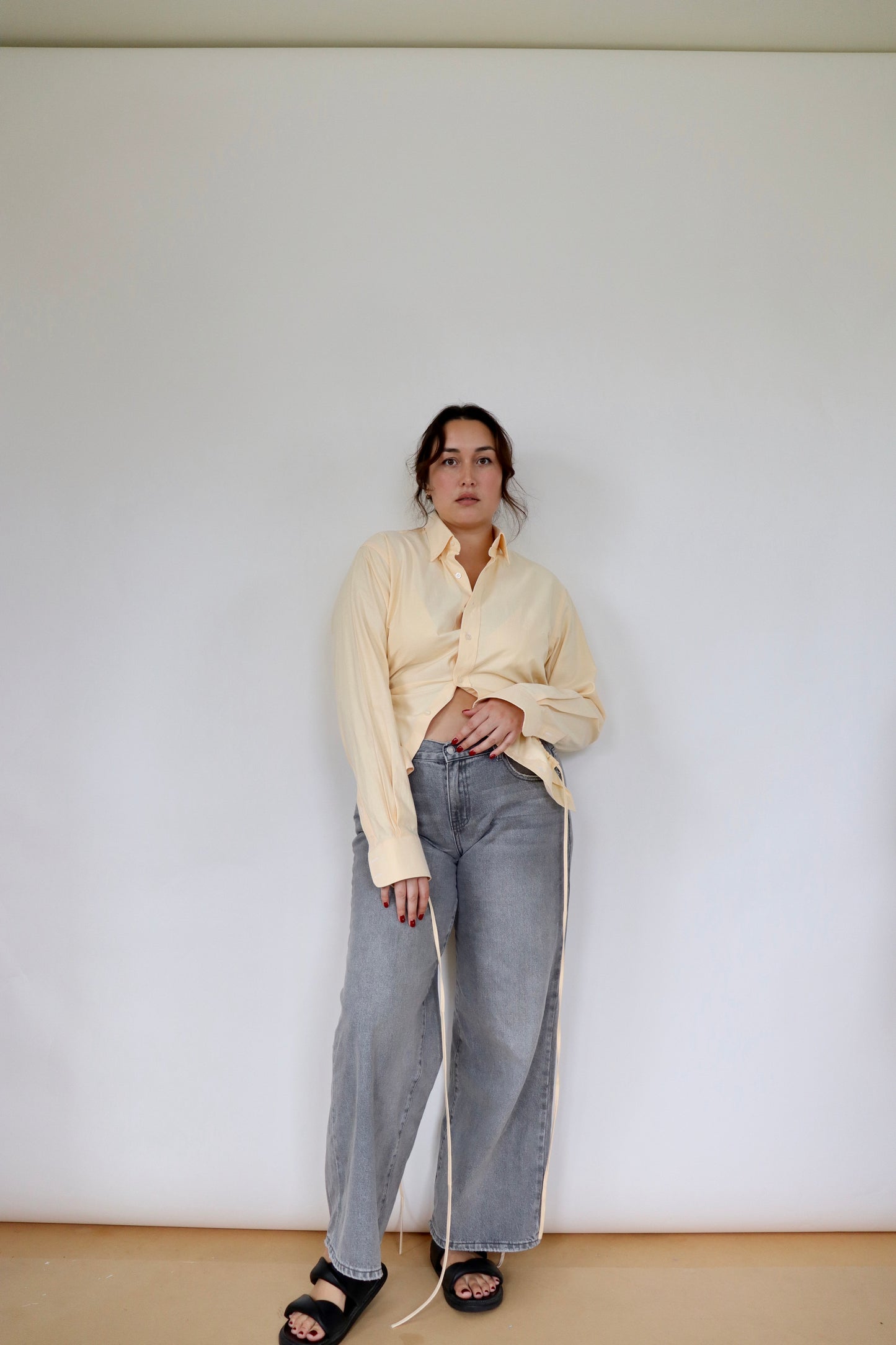 Butter Yellow Curve Shirt L