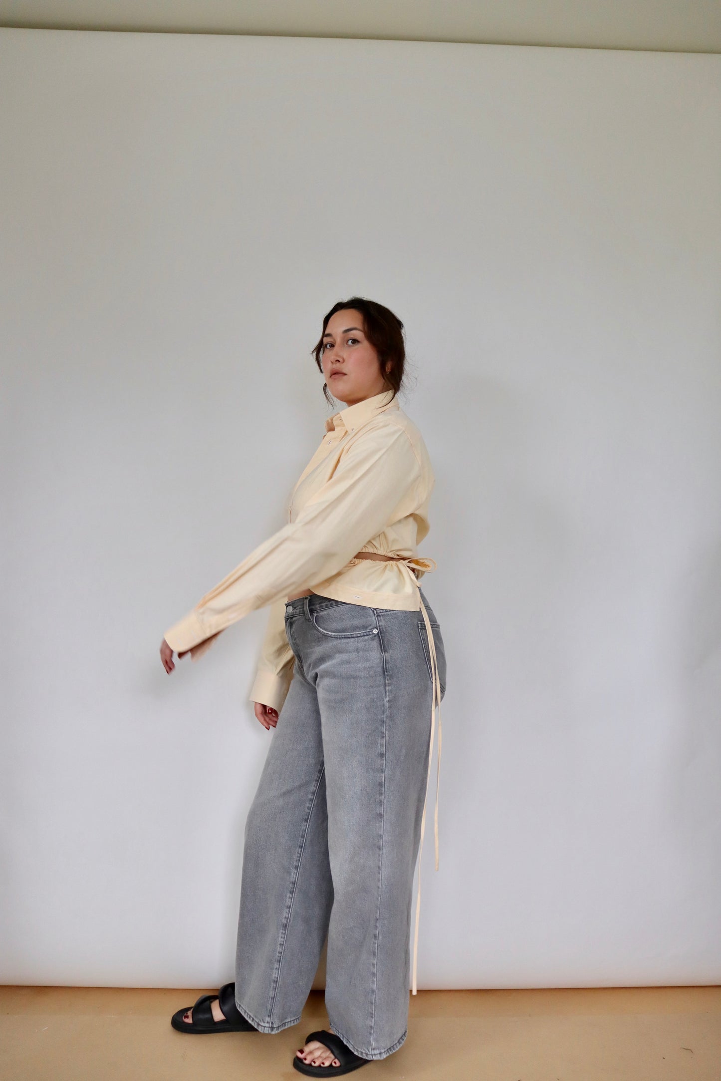 Butter Yellow Curve Shirt L