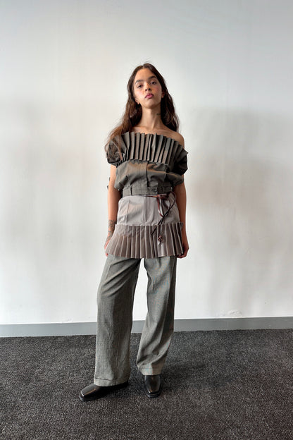 Grey Pleat Mini 6