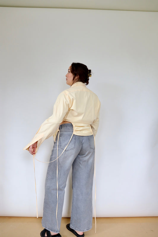 Butter Yellow Curve Shirt L